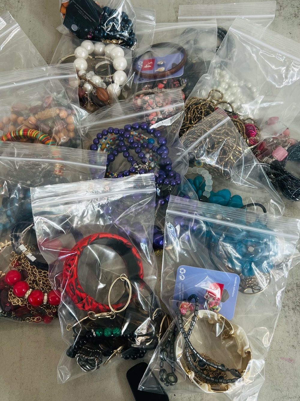 Mystery 4-Piece Fashion Jewelry Bag $10 Order Add On